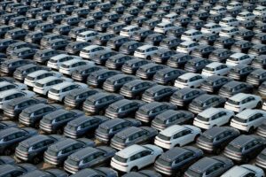 واردات خودرو سیگنال جذابی دریافت کرد / ورود خودروهای لاکچری از معبر جدید