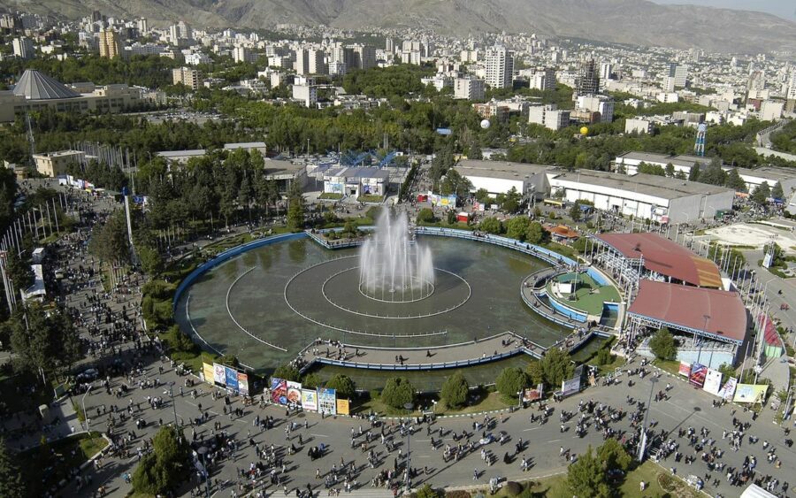 غیبت صمتی ها در مهمانی قطعه‌سازان